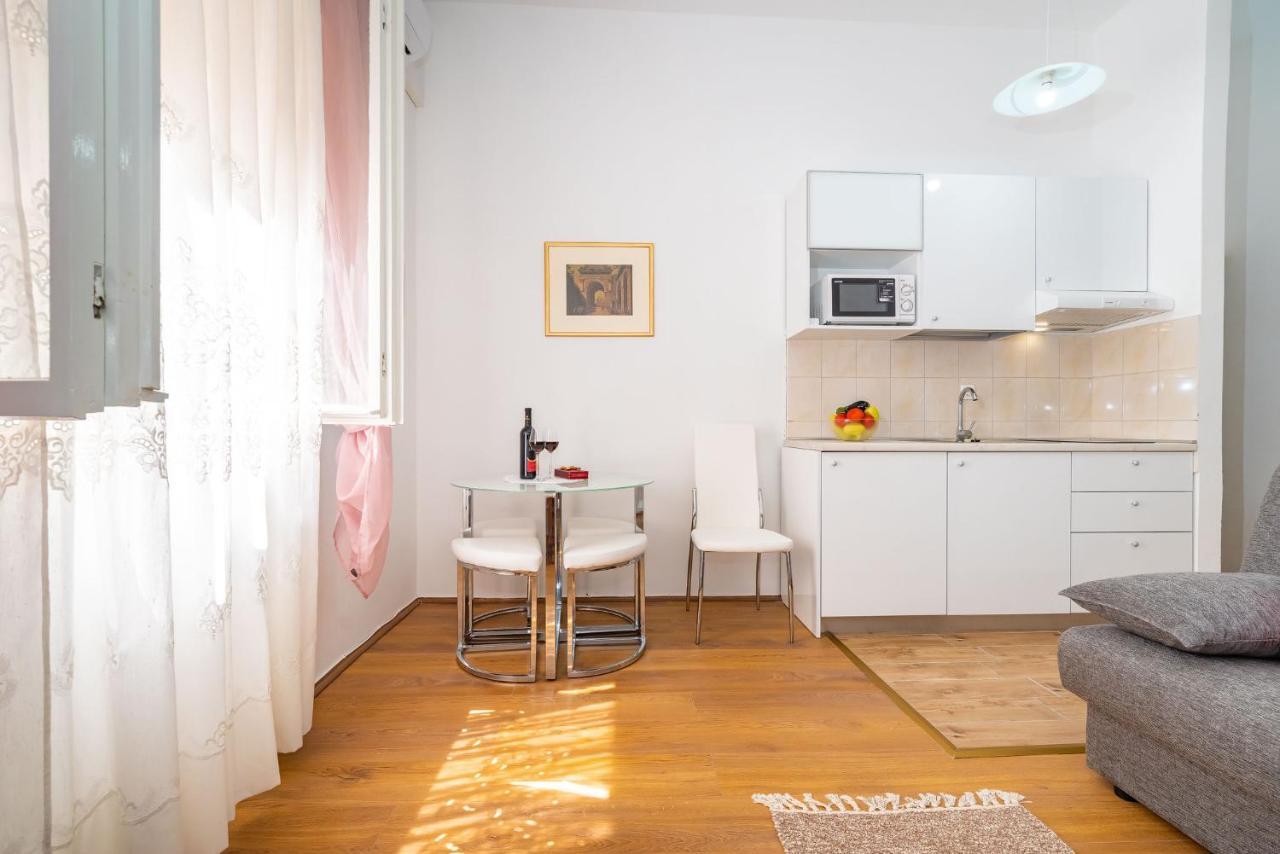 History Apartments Center Zadar Dış mekan fotoğraf