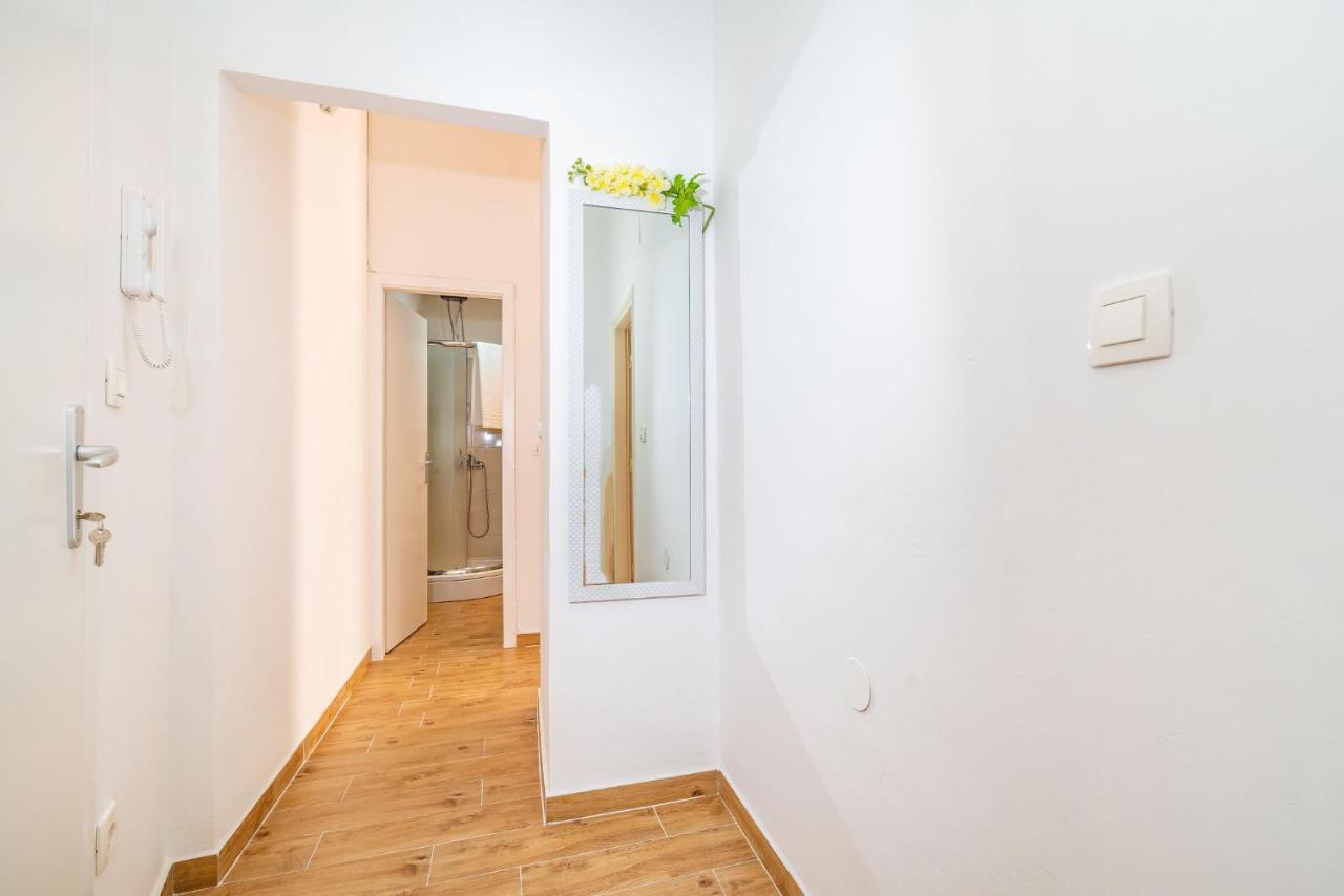 History Apartments Center Zadar Dış mekan fotoğraf